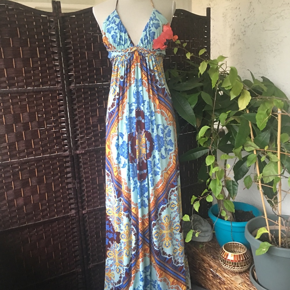 Sky Maxi halter dress GUC size medium